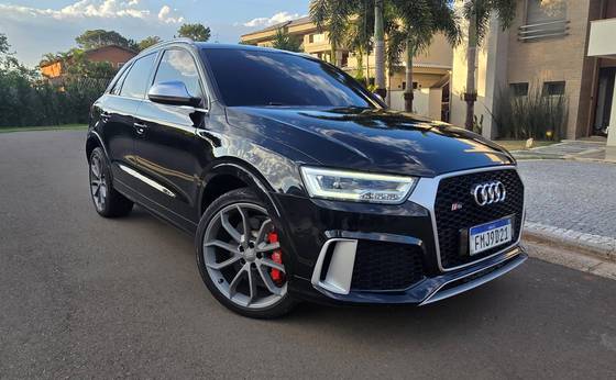 AUDI RS Q3 2016