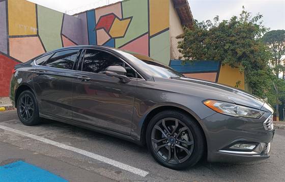 FORD FUSION 2018