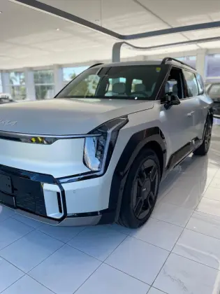 KIA EV9 2025