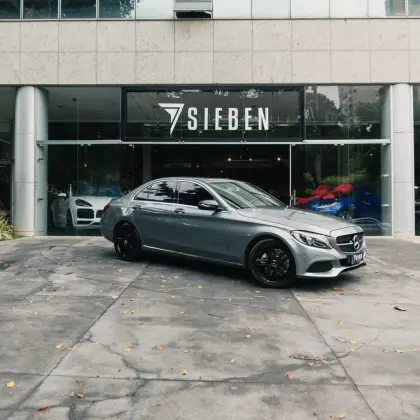 MERCEDES-BENZ C 200 2016