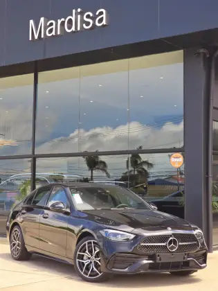 MERCEDES-BENZ C 300 2025