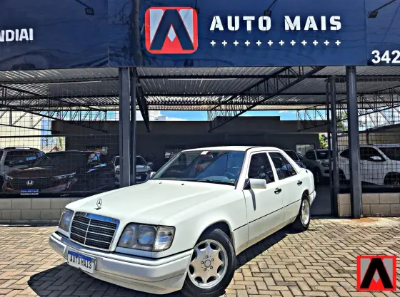 MERCEDES-BENZ E 220 1995