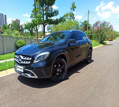 MERCEDES-BENZ GLA 200 2018
