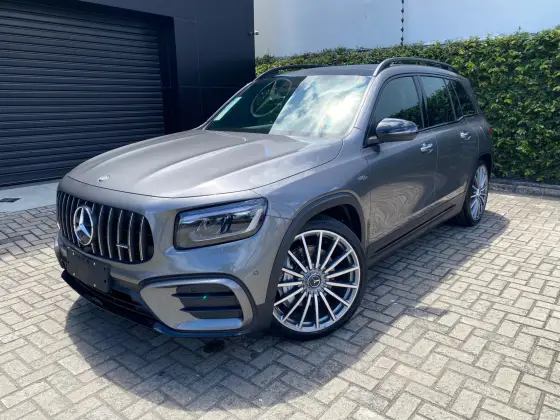 MERCEDES-BENZ GLB 35 AMG 2025