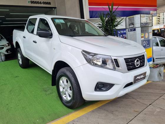 NISSAN FRONTIER 2022