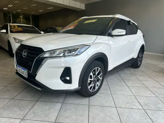 NISSAN KICKS 2024