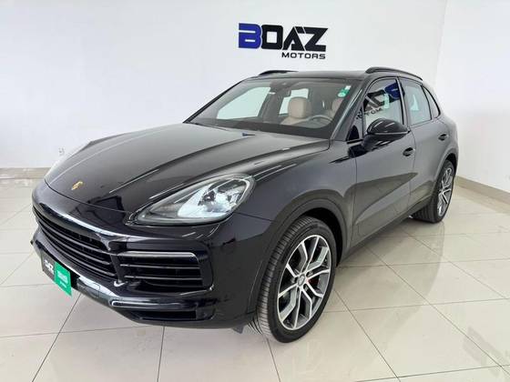 PORSCHE CAYENNE 2019