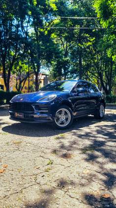 PORSCHE MACAN 2021