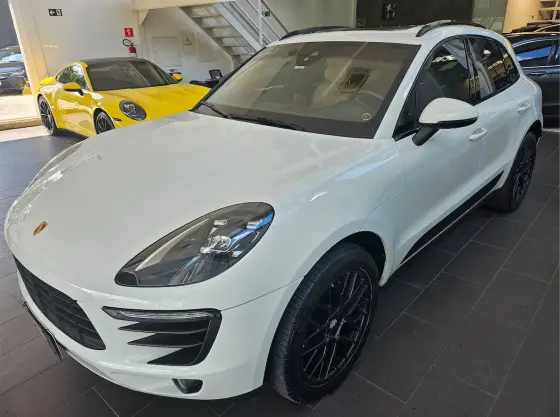 PORSCHE MACAN 2018