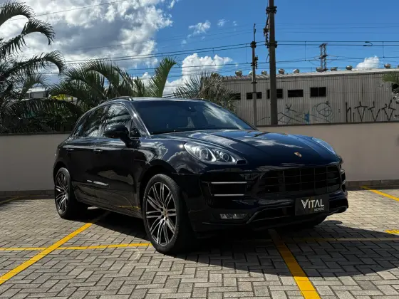PORSCHE MACAN 2015