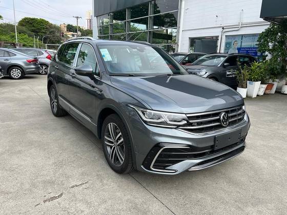 VOLKSWAGEN TIGUAN 2025