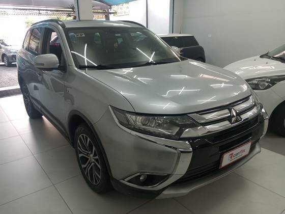 MITSUBISHI OUTLANDER 2016