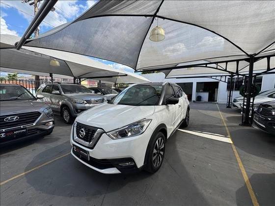 NISSAN KICKS 2018