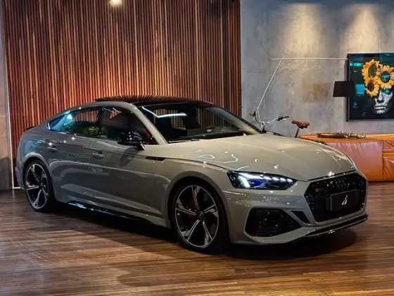 AUDI RS5 2023