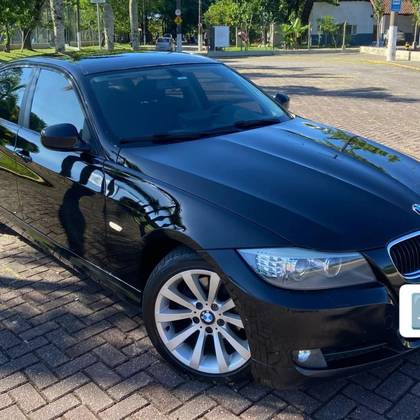 BMW 320i 2012