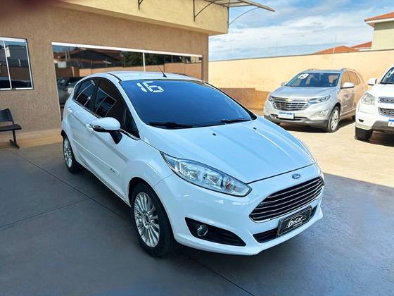FORD FIESTA 2016