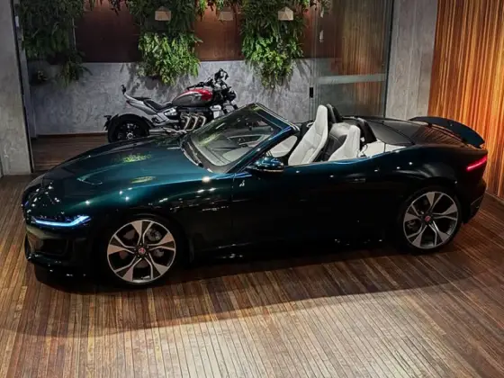 JAGUAR F-TYPE 2023