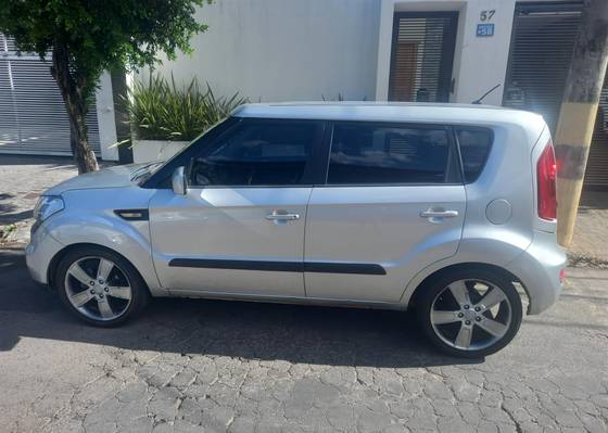KIA SOUL 2012
