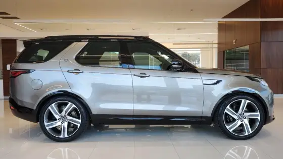 LAND ROVER DISCOVERY 2025
