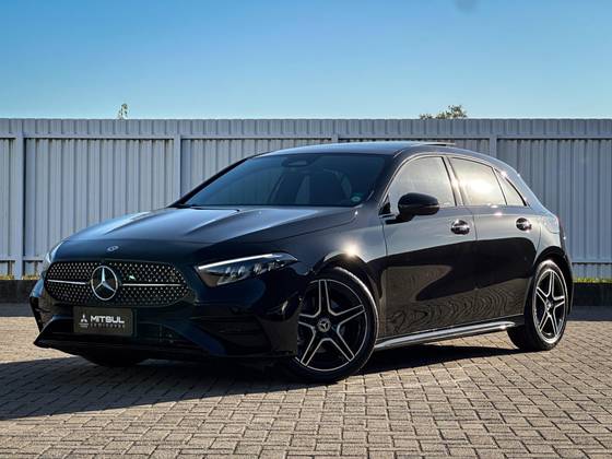 MERCEDES-BENZ A 200 2024