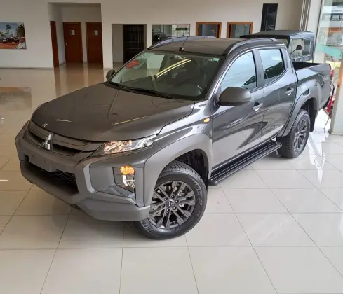 MITSUBISHI L200 TRITON 2025