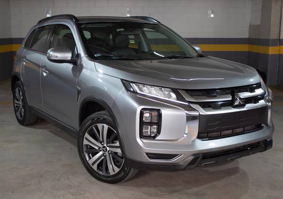 MITSUBISHI OUTLANDER 2021