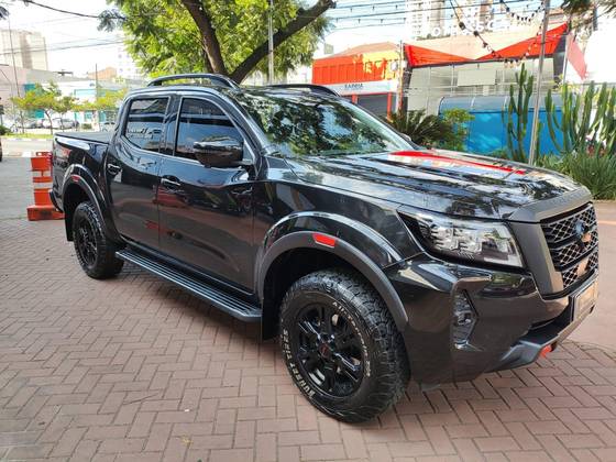 NISSAN FRONTIER 2023