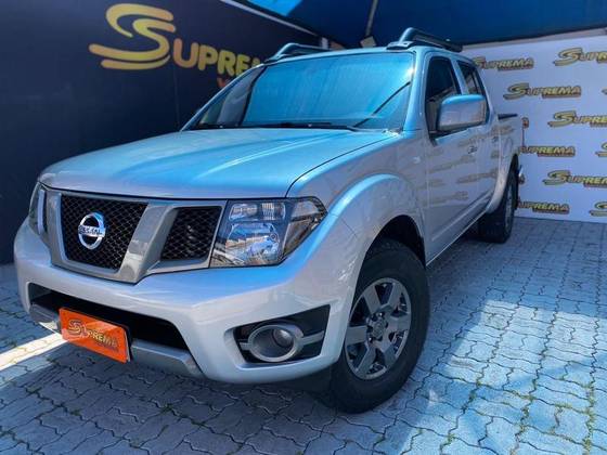 NISSAN FRONTIER 2015