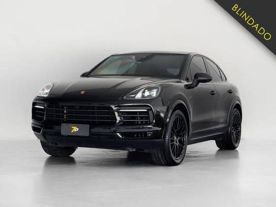 PORSCHE CAYENNE 2022