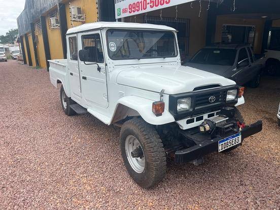 TOYOTA BANDEIRANTE 2001