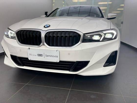 BMW 320i 2024