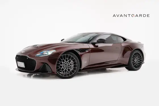ASTON MARTIN DBS 2023