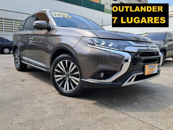 MITSUBISHI OUTLANDER 2022