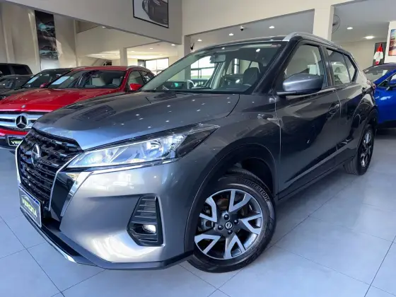 NISSAN KICKS 2022