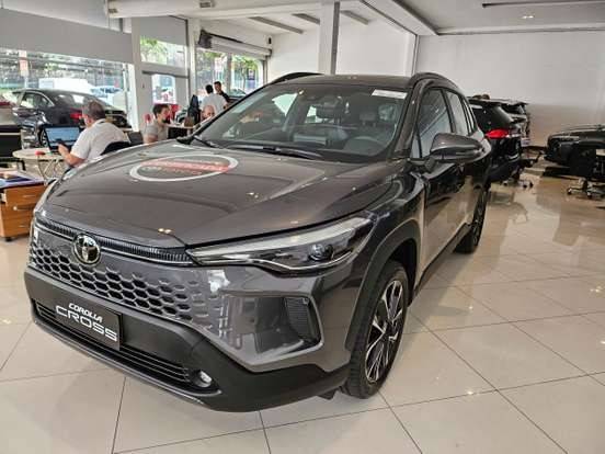TOYOTA COROLLA CROSS 2026