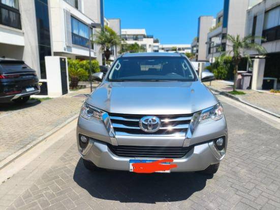 TOYOTA HILUX SW4 2020