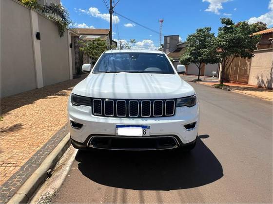 JEEP GRAND CHEROKEE 2018
