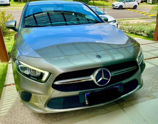 MERCEDES-BENZ A 200 2019
