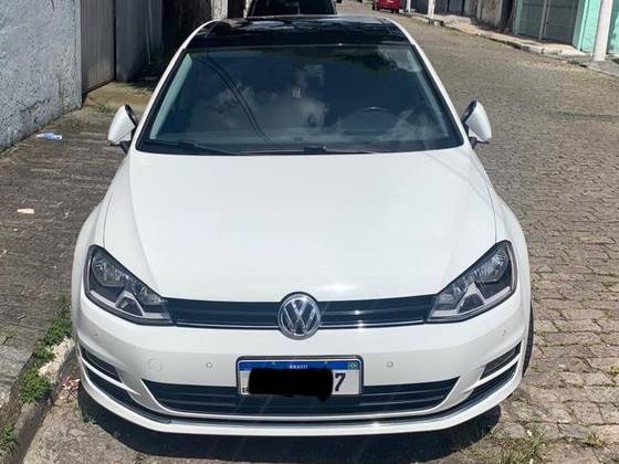 VOLKSWAGEN GOLF 2015