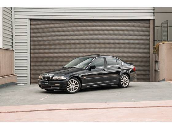 BMW 330i 2001