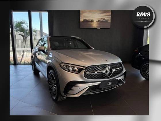 MERCEDES-BENZ GLC 300 2025