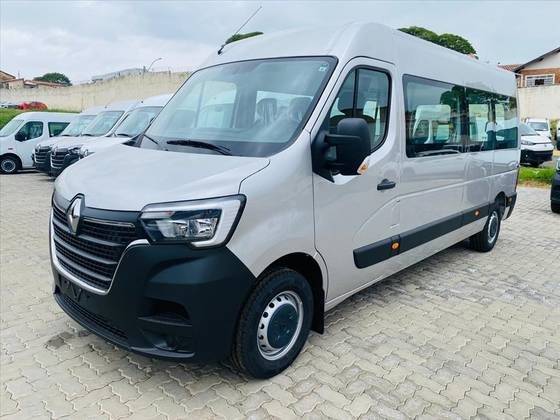 RENAULT MASTER 2026