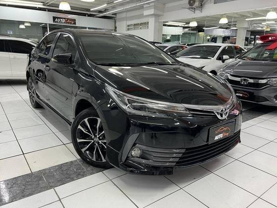TOYOTA COROLLA 2018