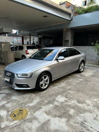 AUDI A4 2015