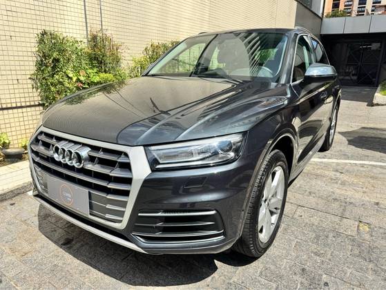 AUDI Q5 2019