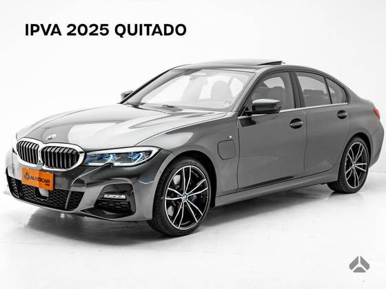 BMW 330e 2021