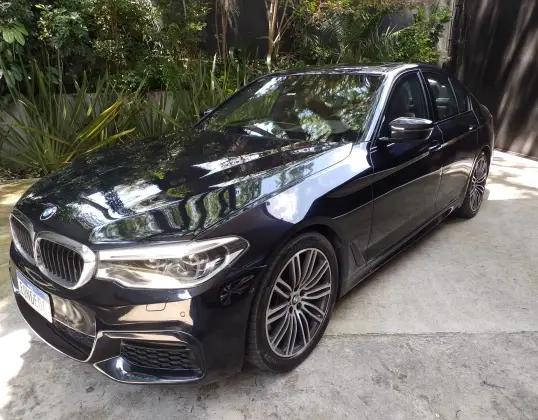 BMW 540i 2019