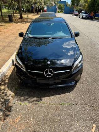 MERCEDES-BENZ A 200 2017