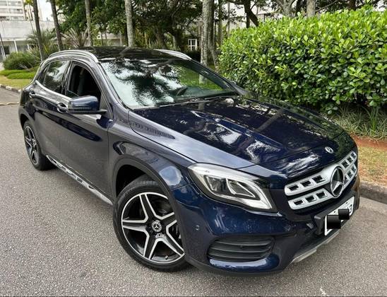 MERCEDES-BENZ GLA 250 2019