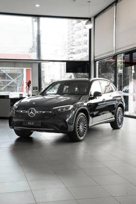 MERCEDES-BENZ GLC 300 2025